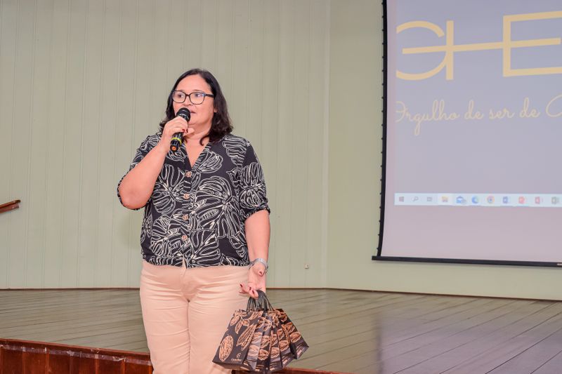  <div class='credito_fotos'>Foto: Karla Reis &nbsp;&nbsp;|&nbsp;&nbsp; <a href='/midias/2023/originais/7674_74024c54-c72e-7d7f-5e16-8cf95366127f.jpg' download><i class='fa-solid fa-download'></i> Download</a></div>