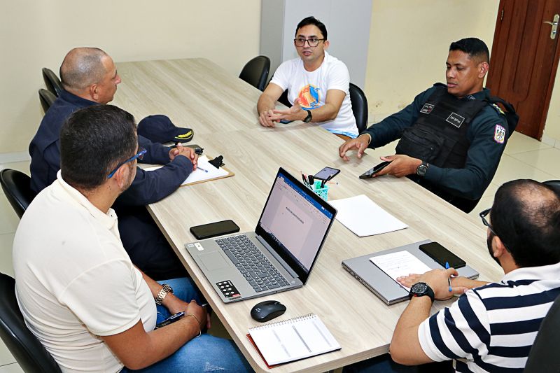 REUNIÃO SEDESTRAN <div class='credito_fotos'>Foto: Márcio Souza &nbsp;&nbsp;|&nbsp;&nbsp; <a href='/midias/2023/originais/7700_646350bc-5305-8b30-05cb-0296e20f6e30.jpg' download><i class='fa-solid fa-download'></i> Download</a></div>