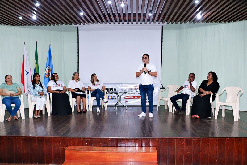 CONFERÊNCIA MUNICIPAL DE EDUCAÇÃO CONFEBEM <div class='credito_fotos'>Foto: Márcio Souza &nbsp;&nbsp;|&nbsp;&nbsp; <a href='/midias/2023/originais/7706_b118eef4-7518-1a24-690e-99b65cda4f3f.jpg' download><i class='fa-solid fa-download'></i> Download</a></div>