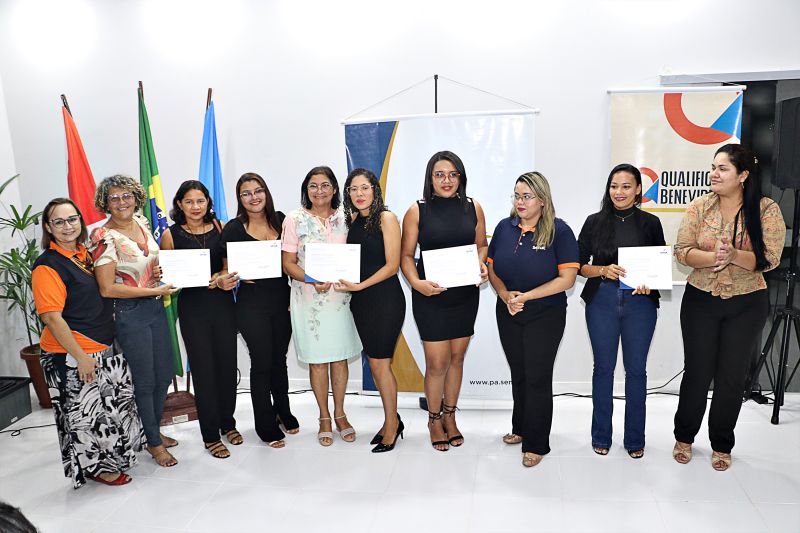 CERIMONIAL DE CERTIFICAÇÃO SEMTEPS <div class='credito_fotos'>Foto: Márcio Souza &nbsp;&nbsp;|&nbsp;&nbsp; <a href='/midias/2023/originais/7708_5ba4988d-7faa-8b96-4455-56ec90dae8c7.jpg' download><i class='fa-solid fa-download'></i> Download</a></div>