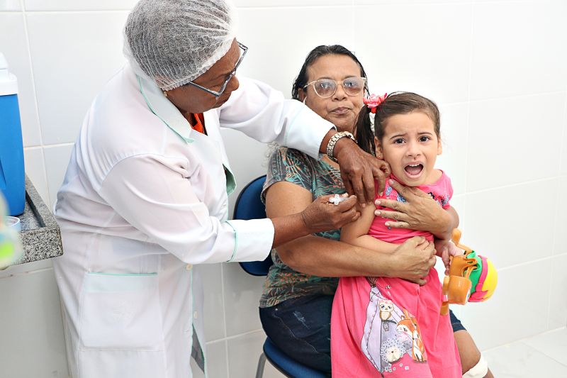 DIA D CAMPANHA DE VACINAÇÃO CONTRA INFLUENZA <div class='credito_fotos'>Foto: Márcio Souza &nbsp;&nbsp;|&nbsp;&nbsp; <a href='/midias/2023/originais/7710_f7cd98dc-ef1b-c64a-a36a-30fd80564c9b.jpg' download><i class='fa-solid fa-download'></i> Download</a></div>