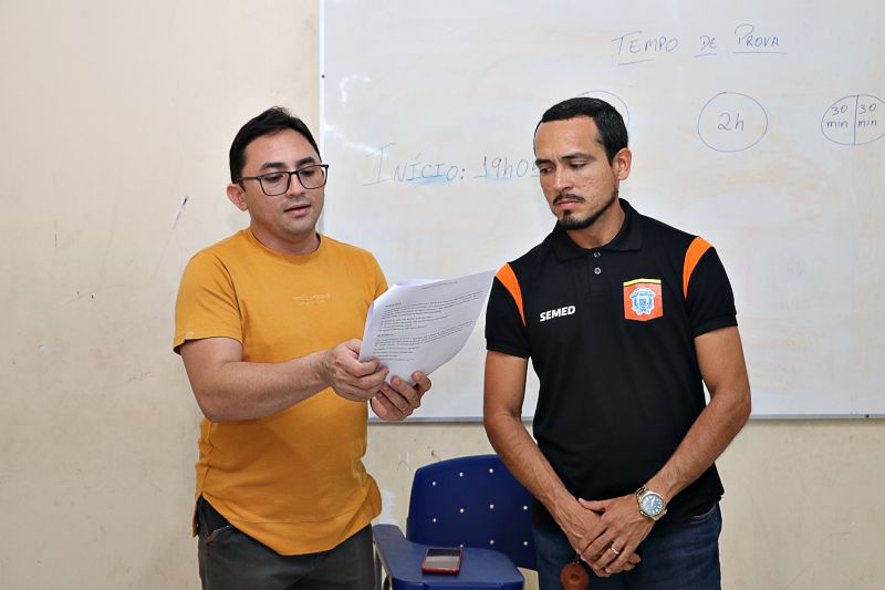 Aplicação de PROVA PARA GESTORES Escola St Luzia <div class='credito_fotos'>Foto: Márcio Souza &nbsp;&nbsp;|&nbsp;&nbsp; <a href='/midias/2023/originais/7714_d6b40ee2-9e60-9e07-7e0f-13bc4233b7d3.jpg' download><i class='fa-solid fa-download'></i> Download</a></div>