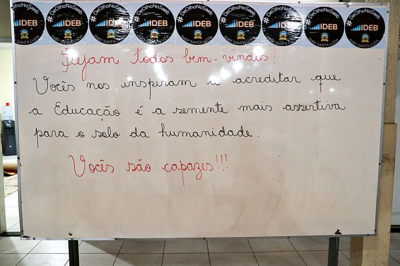 Aplicação de PROVA PARA GESTORES Escola St Luzia <div class='credito_fotos'>Foto: Márcio Souza &nbsp;&nbsp;|&nbsp;&nbsp; <a href='/midias/2023/originais/7714_eb7c0c0f-42d0-b2c7-008f-73b2f92de0df.jpg' download><i class='fa-solid fa-download'></i> Download</a></div>