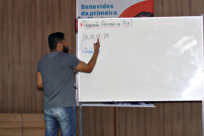 Aula inaugural preparatório para concurso Público <div class='credito_fotos'>Foto: Márcio Souza &nbsp;&nbsp;|&nbsp;&nbsp; <a href='/midias/2023/originais/7717_bf4e75a2-2f59-6e06-5ef8-6b61629fd911.jpg' download><i class='fa-solid fa-download'></i> Download</a></div>