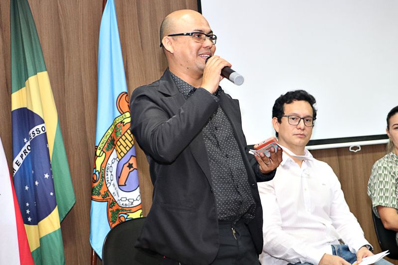 APRESENTAÇÃO - PROJETO CIDADES AMIGAS DA PESSOA IDOSA <div class='credito_fotos'>Foto: Márcio Souza &nbsp;&nbsp;|&nbsp;&nbsp; <a href='/midias/2023/originais/7719_dbf0632a-425a-fd0f-3d20-fb28baf7075e.jpg' download><i class='fa-solid fa-download'></i> Download</a></div>