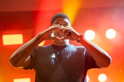 notícia: Segundo dia de festa celebra os 62 anos de Benevides com shows e muita animação