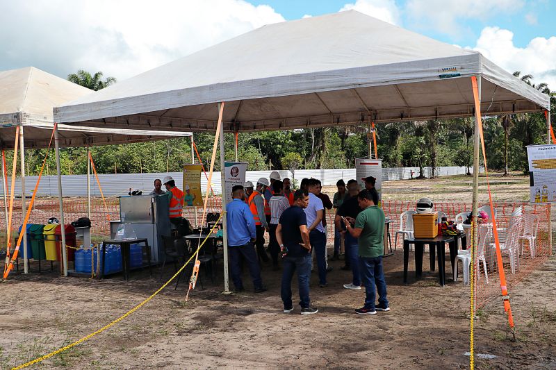 Visita Técnica Usina da Paz  <div class='credito_fotos'>Foto: Márcio Souza &nbsp;&nbsp;|&nbsp;&nbsp; <a href='/midias/2024/originais/7754_76c2212b-4b85-2ba3-f1b9-4d71ded21814.jpg' download><i class='fa-solid fa-download'></i> Download</a></div>
