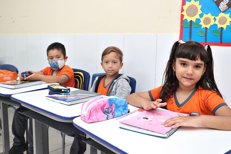 VOLTA AS AULAS MADRE TEREZA <div class='credito_fotos'>Foto: Márcio Souza &nbsp;&nbsp;|&nbsp;&nbsp; <a href='/midias/2024/originais/7765_4b57fde4-8e95-8513-8f46-b95382e30681.jpg' download><i class='fa-solid fa-download'></i> Download</a></div>