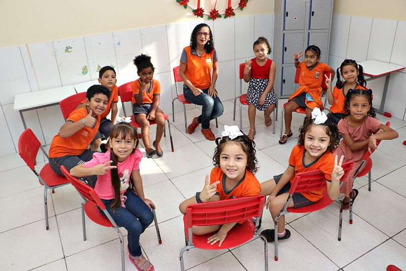 VOLTA AS AULAS MADRE TEREZA <div class='credito_fotos'>Foto: Márcio Souza &nbsp;&nbsp;|&nbsp;&nbsp; <a href='/midias/2024/originais/7765_85504bd8-b971-05a6-fc40-83c12bf0d97d.jpg' download><i class='fa-solid fa-download'></i> Download</a></div>