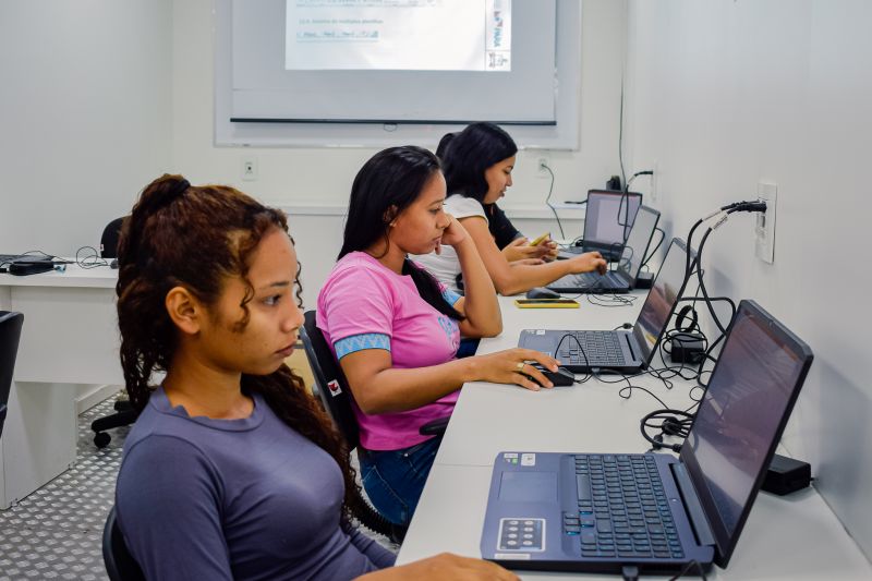  <div class='credito_fotos'>Foto: Karla Reis &nbsp;&nbsp;|&nbsp;&nbsp; <a href='/midias/2024/originais/7767_f035a392-c6d5-47a5-8a61-822f2ee5ce9f.jpg' download><i class='fa-solid fa-download'></i> Download</a></div>