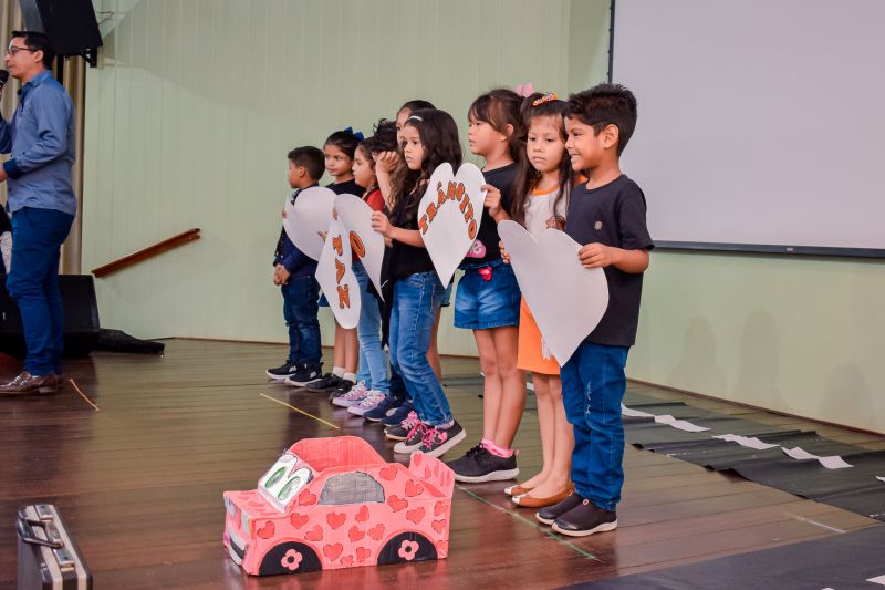  <div class='credito_fotos'>Foto: Karla Reis &nbsp;&nbsp;|&nbsp;&nbsp; <a href='/midias/2024/originais/7777_76a1e46e-87f0-56fe-aca7-29ea2a7deef7.jpg' download><i class='fa-solid fa-download'></i> Download</a></div>