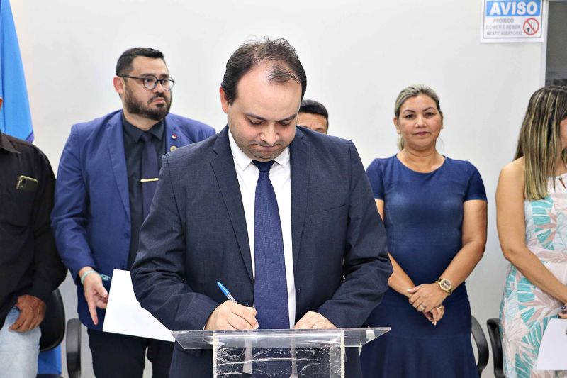 Posse dos Conselheiros e Conselhos da Cidade <div class='credito_fotos'>Foto: Márcio Souza &nbsp;&nbsp;|&nbsp;&nbsp; <a href='/midias/2024/originais/7837_75705c81-0538-773e-d4d2-821a3b630970.jpg' download><i class='fa-solid fa-download'></i> Download</a></div>