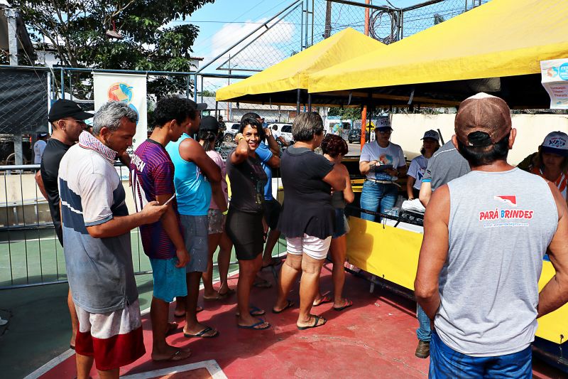 Feira do Pescado St Maria <div class='credito_fotos'>Foto: Márcio Souza &nbsp;&nbsp;|&nbsp;&nbsp; <a href='/midias/2024/originais/7844_1441fe3f-5ec2-9072-871f-862b62cffa2e.jpg' download><i class='fa-solid fa-download'></i> Download</a></div>