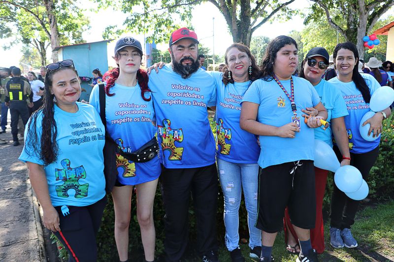 CAMINHADA DO AUTISMO <div class='credito_fotos'>Foto: Márcio Souza &nbsp;&nbsp;|&nbsp;&nbsp; <a href='/midias/2024/originais/7848_0ca5e9ff-4dd0-4766-89a5-d66014e8ad18.jpg' download><i class='fa-solid fa-download'></i> Download</a></div>