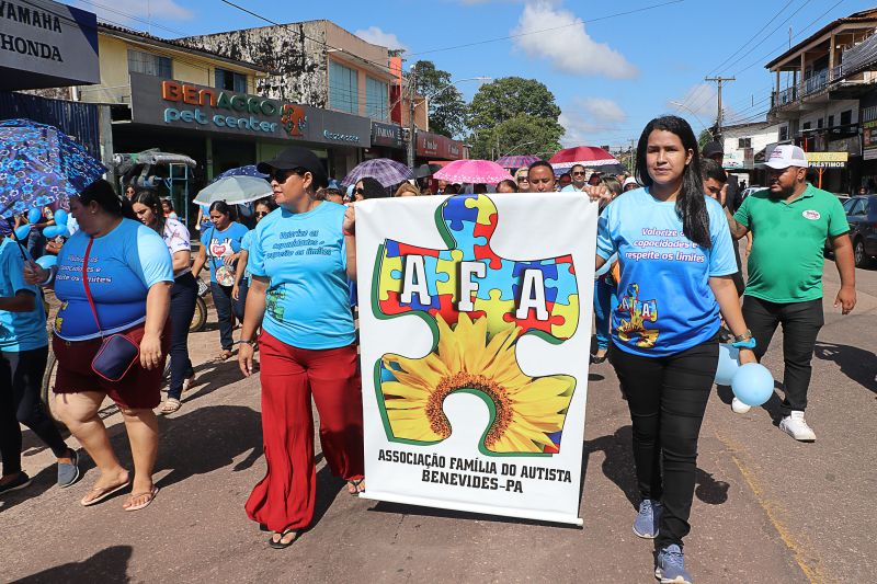 CAMINHADA DO AUTISMO <div class='credito_fotos'>Foto: Márcio Souza &nbsp;&nbsp;|&nbsp;&nbsp; <a href='/midias/2024/originais/7848_130ef2fb-69f6-985d-0e40-dc9d1b928719.jpg' download><i class='fa-solid fa-download'></i> Download</a></div>