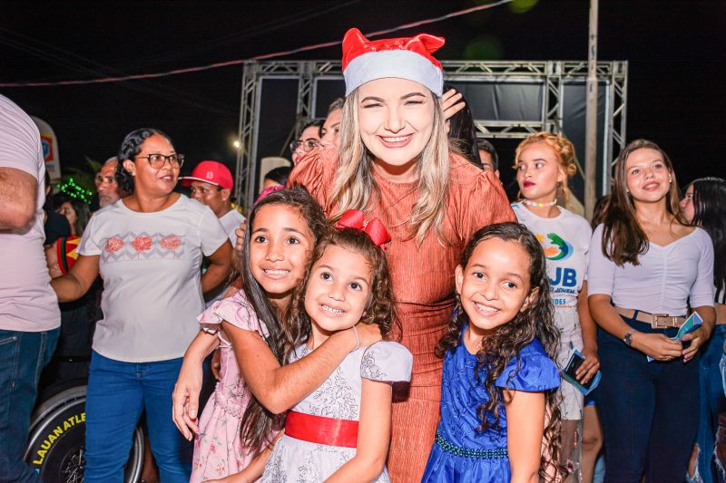  <div class='credito_fotos'>Foto: Karla Reis &nbsp;&nbsp;|&nbsp;&nbsp; <a href='/midias/2024/originais/7871_24bfa23c-836b-b03c-8d01-d2958cdcc433.jpg' download><i class='fa-solid fa-download'></i> Download</a></div>