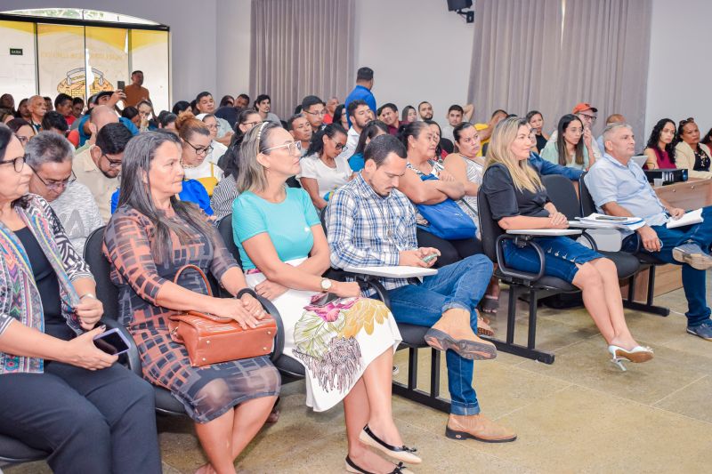  <div class='credito_fotos'>Foto: Karla Reis &nbsp;&nbsp;|&nbsp;&nbsp; <a href='/midias/2024/originais/7872_a3a73c9e-93d3-9a12-d940-7110d5906a0c.jpg' download><i class='fa-solid fa-download'></i> Download</a></div>