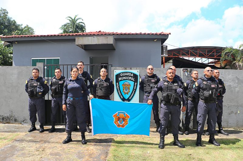 Encerramento do curso Guarda Municipal <div class='credito_fotos'>Foto: Márcio Souza &nbsp;&nbsp;|&nbsp;&nbsp; <a href='/midias/2024/originais/7917_0cb1bc85-ebca-eee5-3dff-d5acabba9bd3.jpg' download><i class='fa-solid fa-download'></i> Download</a></div>