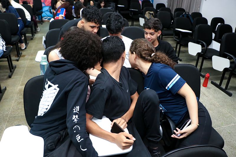 Maio Amarelo - CIC <div class='credito_fotos'>Foto: Márcio Souza &nbsp;&nbsp;|&nbsp;&nbsp; <a href='/midias/2024/originais/7929_64db16e6-a82d-7359-960e-47629abcc866.jpg' download><i class='fa-solid fa-download'></i> Download</a></div>