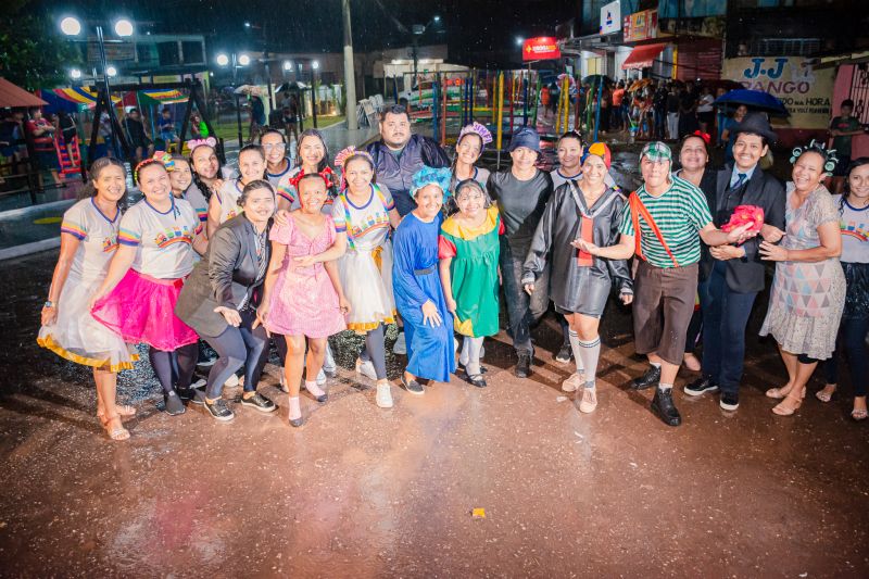  <div class='credito_fotos'>Foto: Karla Reis &nbsp;&nbsp;|&nbsp;&nbsp; <a href='/midias/2024/originais/7941_f52a22d3-eb21-5086-2927-e3e783e61c9e.jpg' download><i class='fa-solid fa-download'></i> Download</a></div>