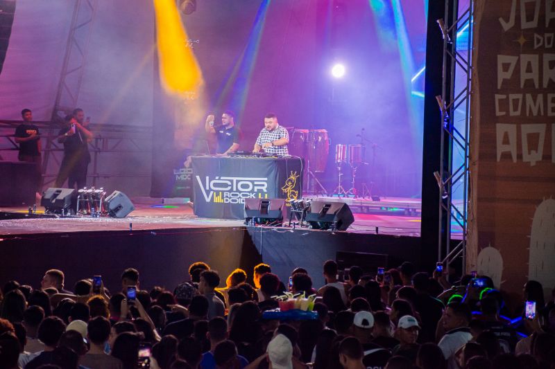  <div class='credito_fotos'>Foto: Karla Reis &nbsp;&nbsp;|&nbsp;&nbsp; <a href='/midias/2024/originais/7952_00068202-cb88-e010-c0c6-344b54e2cea8.jpg' download><i class='fa-solid fa-download'></i> Download</a></div>