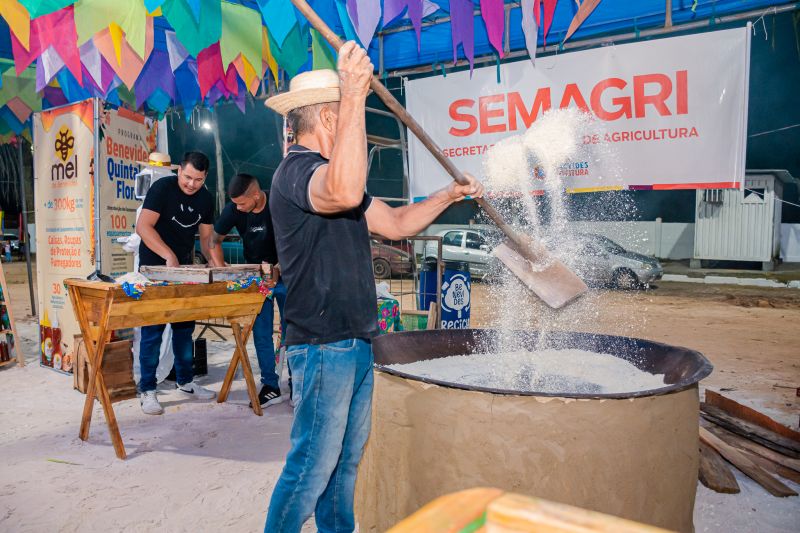  <div class='credito_fotos'>Foto: Karla Reis &nbsp;&nbsp;|&nbsp;&nbsp; <a href='/midias/2024/originais/7952_47f4cae2-e3a5-4c8e-519d-78ea6a30540a.jpg' download><i class='fa-solid fa-download'></i> Download</a></div>