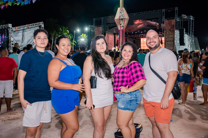  <div class='credito_fotos'>Foto: Karla Reis &nbsp;&nbsp;|&nbsp;&nbsp; <a href='/midias/2024/originais/7952_5315bb05-8842-4f9d-0b8a-1cfba00a8b18.jpg' download><i class='fa-solid fa-download'></i> Download</a></div>