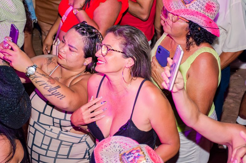  <div class='credito_fotos'>Foto: Karla Reis &nbsp;&nbsp;|&nbsp;&nbsp; <a href='/midias/2024/originais/7953_d4a2c570-2046-95f6-75b7-72039e5a34ef.jpg' download><i class='fa-solid fa-download'></i> Download</a></div>