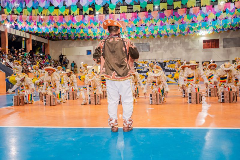  <div class='credito_fotos'>Foto: Karla Reis &nbsp;&nbsp;|&nbsp;&nbsp; <a href='/midias/2024/originais/7958_5f2f2488-4471-9411-d9c3-36ef757a1e05.jpg' download><i class='fa-solid fa-download'></i> Download</a></div>