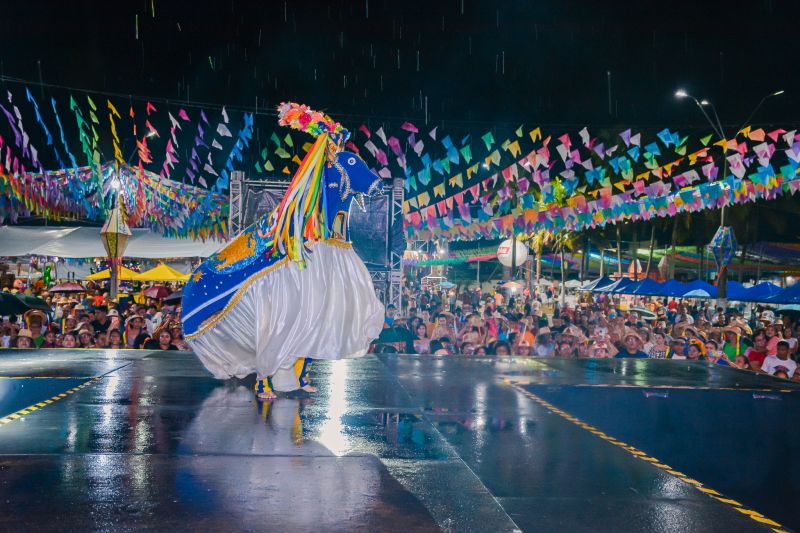  <div class='credito_fotos'>Foto: Karla Reis &nbsp;&nbsp;|&nbsp;&nbsp; <a href='/midias/2024/originais/7975_6df95268-3474-98cf-c150-f026462423d0.jpg' download><i class='fa-solid fa-download'></i> Download</a></div>