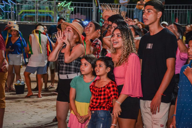  <div class='credito_fotos'>Foto: Karla Reis &nbsp;&nbsp;|&nbsp;&nbsp; <a href='/midias/2024/originais/7975_ba47cff3-01b4-7ba7-1642-733a9cfc9bb2.jpg' download><i class='fa-solid fa-download'></i> Download</a></div>