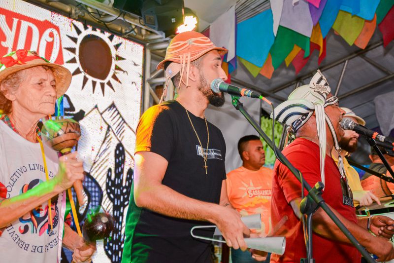  <div class='credito_fotos'>Foto: Karla Reis &nbsp;&nbsp;|&nbsp;&nbsp; <a href='/midias/2024/originais/7975_f30be10d-b42a-ffdf-c36e-fb2178ccf548.jpg' download><i class='fa-solid fa-download'></i> Download</a></div>