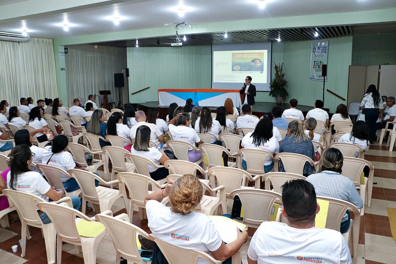 Conferência Municipal de Saúde <div class='credito_fotos'>Foto: Márcio Souza &nbsp;&nbsp;|&nbsp;&nbsp; <a href='/midias/2024/originais/7976_2acdfc36-fea6-52ce-c7d8-f09baebf5444.jpg' download><i class='fa-solid fa-download'></i> Download</a></div>
