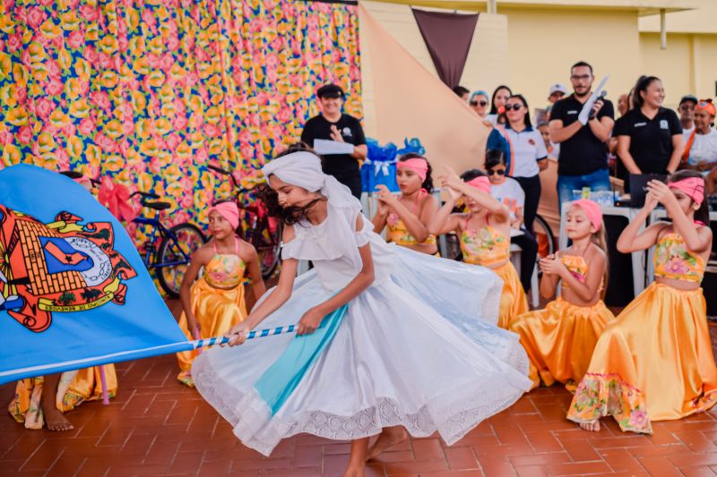  <div class='credito_fotos'>Foto: Karla Reis &nbsp;&nbsp;|&nbsp;&nbsp; <a href='/midias/2024/originais/7985_511fc4b2-e126-8b22-3ae2-c2d1f4e5801c.jpg' download><i class='fa-solid fa-download'></i> Download</a></div>