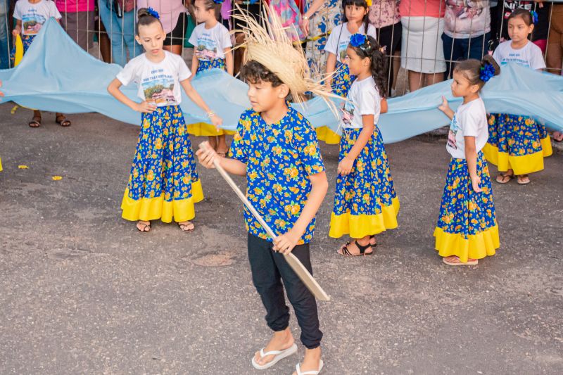  <div class='credito_fotos'>Foto: Karla Reis &nbsp;&nbsp;|&nbsp;&nbsp; <a href='/midias/2024/originais/7999_4b00c9ef-79ec-bad9-2e63-9e396262705a.jpg' download><i class='fa-solid fa-download'></i> Download</a></div>