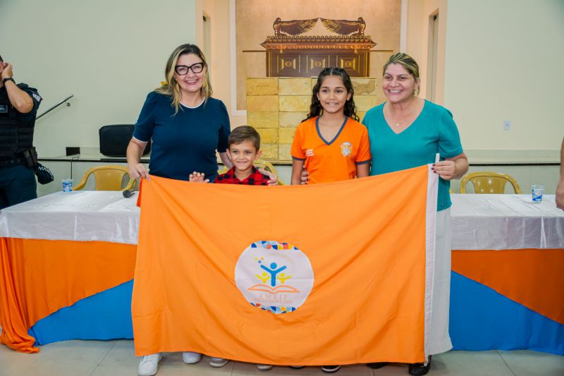  <div class='credito_fotos'>Foto: Karla Reis &nbsp;&nbsp;|&nbsp;&nbsp; <a href='/midias/2024/originais/8027_61b87710-e95c-bc13-04e1-714975a32ada.jpg' download><i class='fa-solid fa-download'></i> Download</a></div>