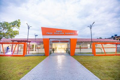 notícia: EMEF Professora Paulina Ramos é entregue para a população totalmente reformada e ampliada 