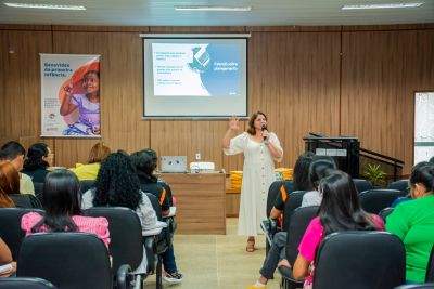 galeria: FORMAÇÃO E ENTREGA DE MATERIAIS PARA GESTORES