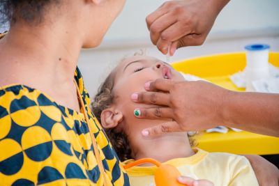 galeria: DIA D DA VACINA DA POLIOMIELITE