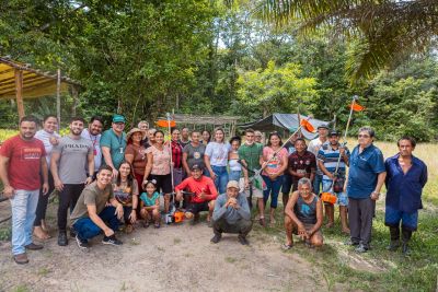 notícia: Prefeitura de Benevides dá continuidade a entrega de equipamentos em parceria com o Pará Rural