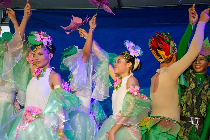  <div class='credito_fotos'>Foto: Karla Reis &nbsp;&nbsp;|&nbsp;&nbsp; <a href='/midias/2025/originais/20251104223234-GF00009204-F00106556.webp' download><i class='fa-solid fa-download'></i> Download</a></div>