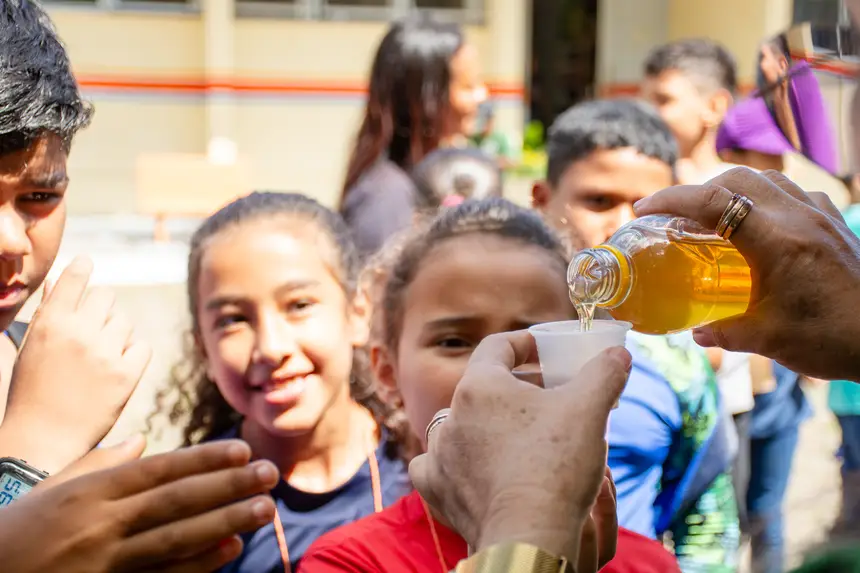  <div class='credito_fotos'>Foto: Karla Reis &nbsp;&nbsp;|&nbsp;&nbsp; <a href='/midias/2025/originais/20251104224245-GF00009205-F00106615.webp' download><i class='fa-solid fa-download'></i> Download</a></div>