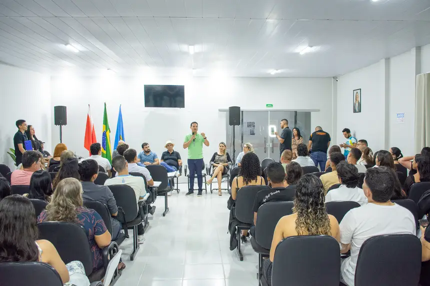  <div class='credito_fotos'>Foto: Karla Reis &nbsp;&nbsp;|&nbsp;&nbsp; <a href='/midias/2025/originais/20251115190706-GF00009210-F00106891.webp' download><i class='fa-solid fa-download'></i> Download</a></div>