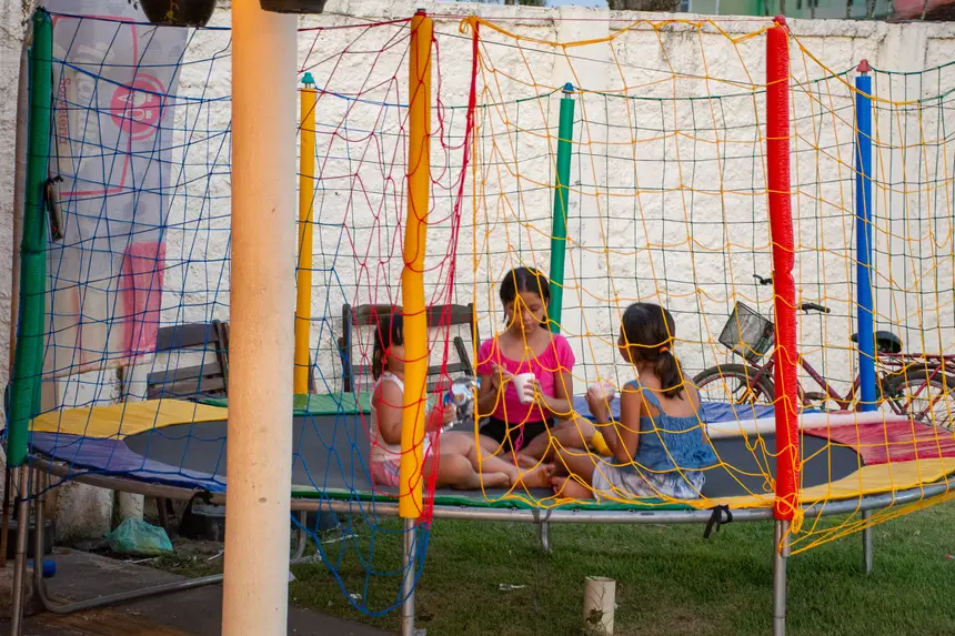  <div class='credito_fotos'>Foto: Karla Reis &nbsp;&nbsp;|&nbsp;&nbsp; <a href='/midias/2025/originais/20251117113706-GF00009211-F00106959.webp' download><i class='fa-solid fa-download'></i> Download</a></div>