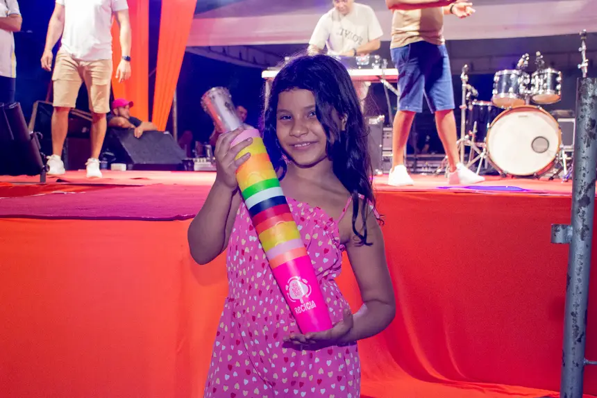  <div class='credito_fotos'>Foto: Karla Reis &nbsp;&nbsp;|&nbsp;&nbsp; <a href='/midias/2025/originais/20251117113750-GF00009211-F00106991.webp' download><i class='fa-solid fa-download'></i> Download</a></div>