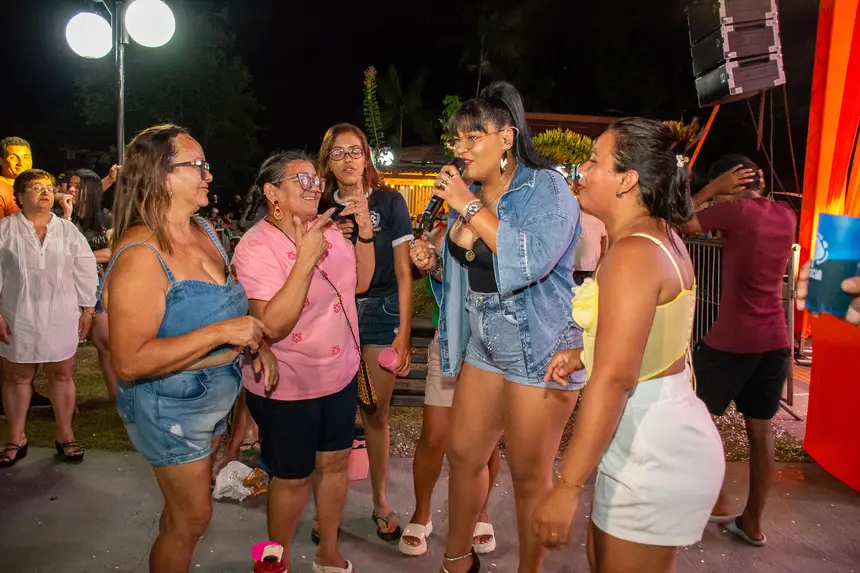  <div class='credito_fotos'>Foto: Karla Reis &nbsp;&nbsp;|&nbsp;&nbsp; <a href='/midias/2025/originais/20251117113821-GF00009211-F00107014.webp' download><i class='fa-solid fa-download'></i> Download</a></div>