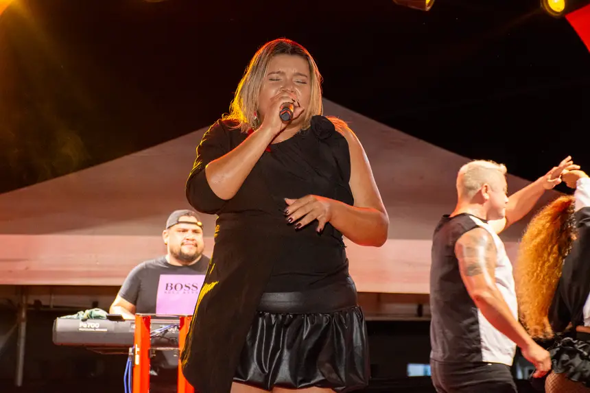  <div class='credito_fotos'>Foto: Karla Reis &nbsp;&nbsp;|&nbsp;&nbsp; <a href='/midias/2025/originais/20251117113908-GF00009211-F00107049.webp' download><i class='fa-solid fa-download'></i> Download</a></div>