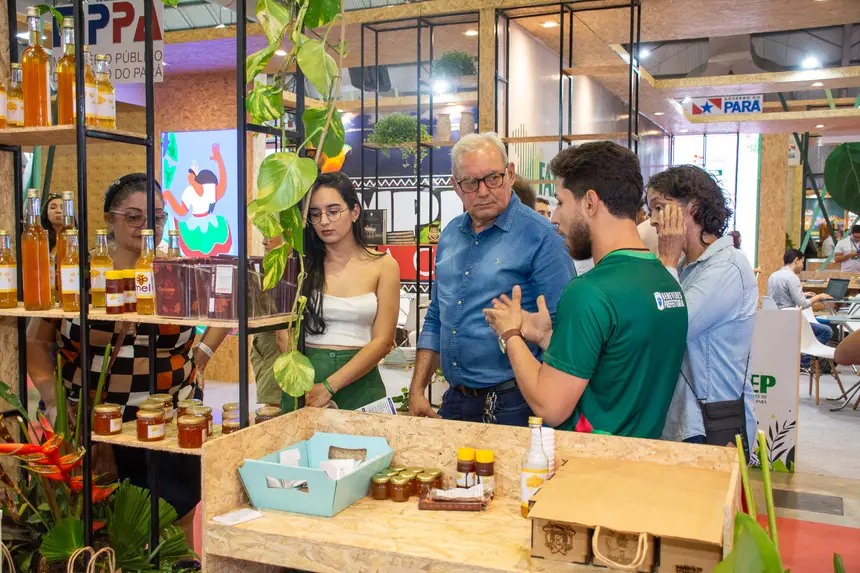  <div class='credito_fotos'>Foto: Karla Reis &nbsp;&nbsp;|&nbsp;&nbsp; <a href='/midias/2025/originais/20251119101946-GF00009215-F00107163.webp' download><i class='fa-solid fa-download'></i> Download</a></div>