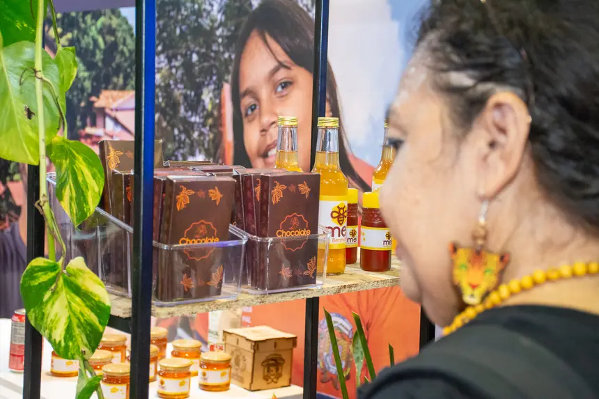  <div class='credito_fotos'>Foto: Karla Reis &nbsp;&nbsp;|&nbsp;&nbsp; <a href='/midias/2025/originais/20251119101950-GF00009215-F00107166.webp' download><i class='fa-solid fa-download'></i> Download</a></div>