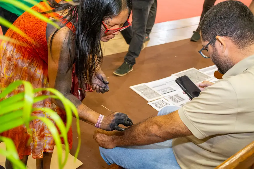  <div class='credito_fotos'>Foto: Karla Reis &nbsp;&nbsp;|&nbsp;&nbsp; <a href='/midias/2025/originais/20251119102044-GF00009215-F00107207.webp' download><i class='fa-solid fa-download'></i> Download</a></div>